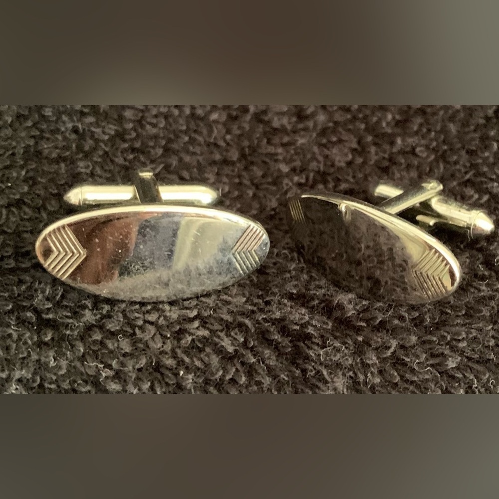 Vintage Oval Swank Sliver-Toned Cufflinks